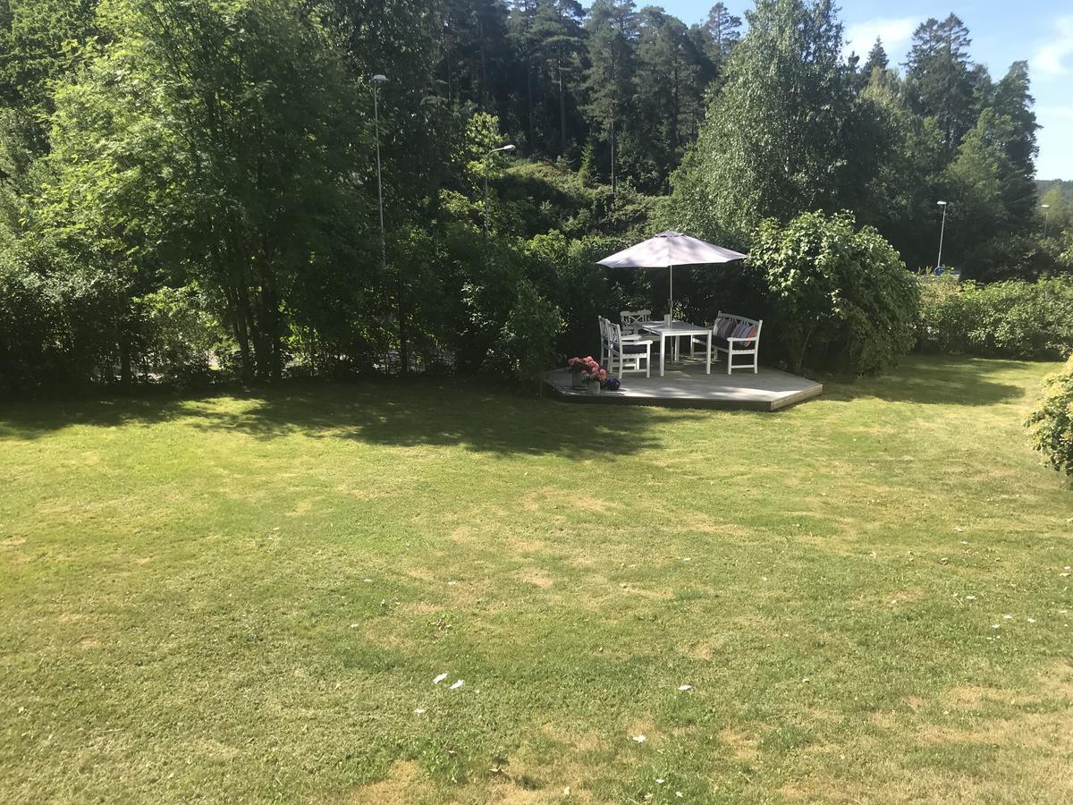 Lyckhus Villa Ljungskile Exterior foto