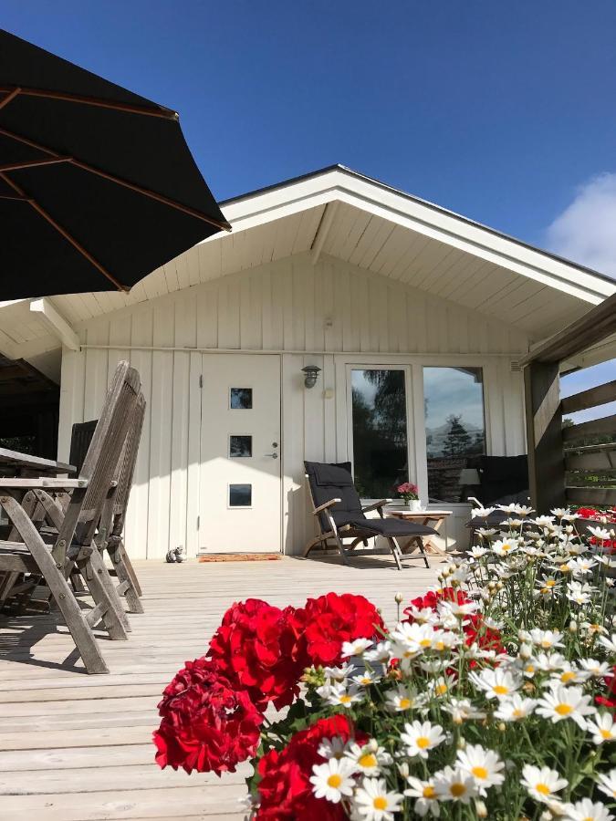 Lyckhus Villa Ljungskile Exterior foto